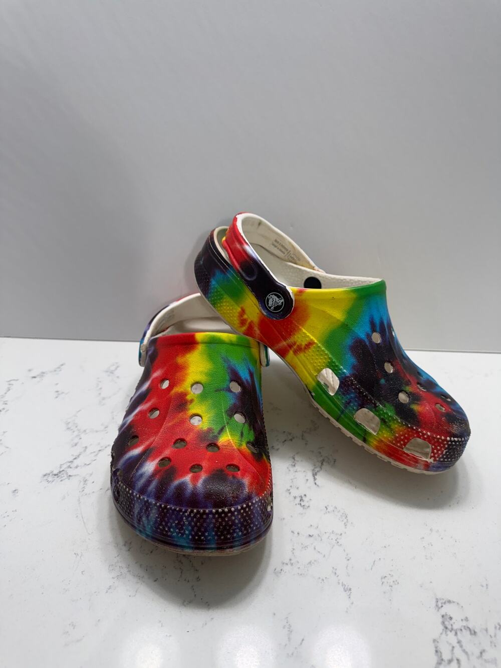 Crocs Unisex Classic Tie Dye Graphic Clog With White Inside US M4/ W6